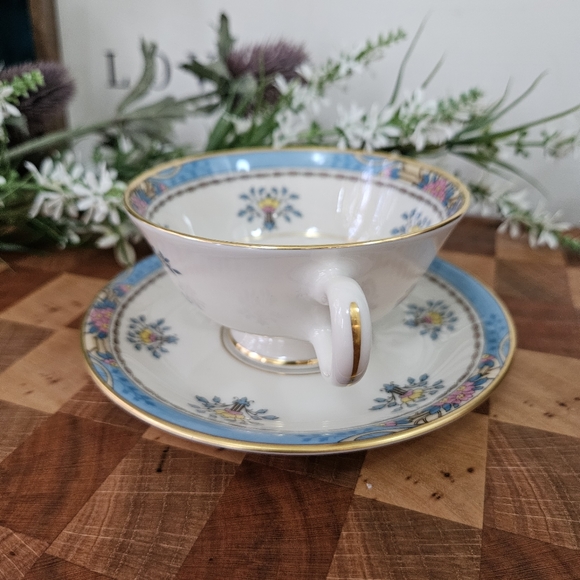 Blue Tree Lenox Tea Cup and Saucer vintage Discontinued Pattern - Picture 4 of 13